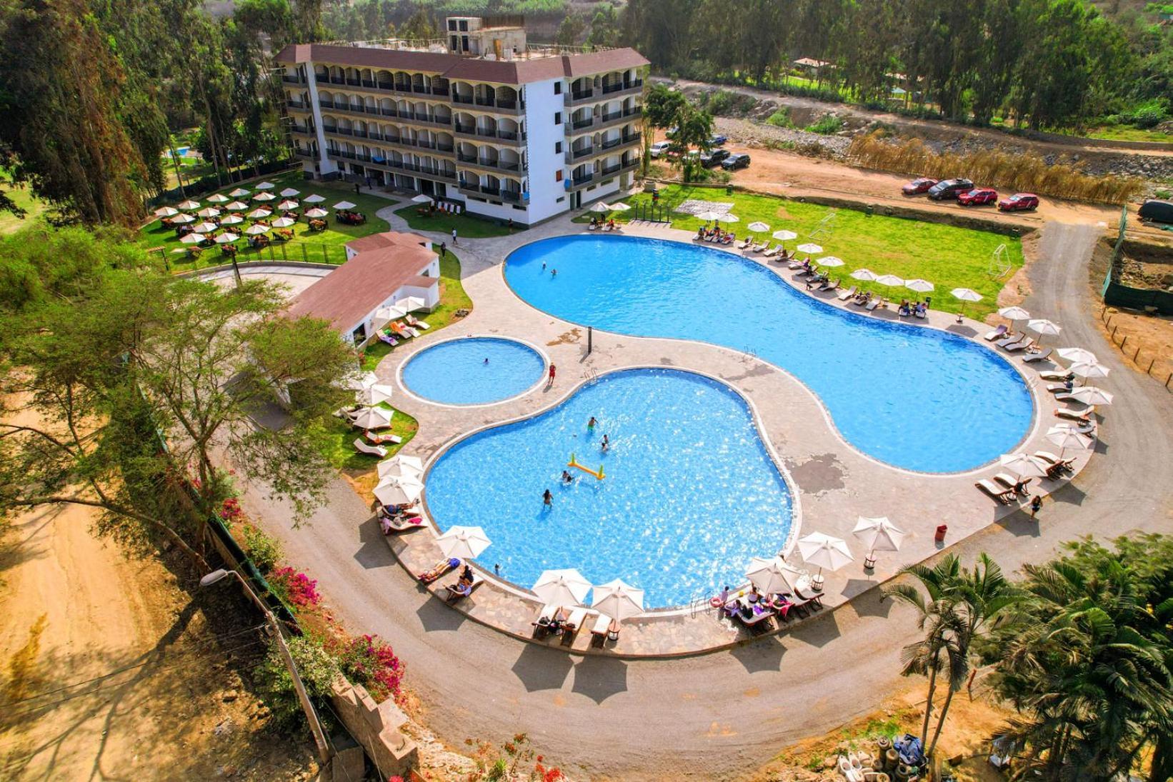 Ribera Del Rio Club Resort Сиенегия Екстериор снимка